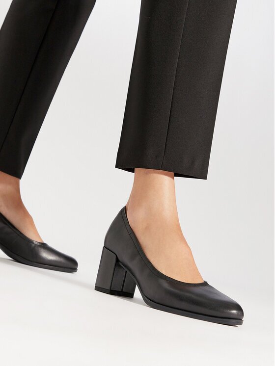 Clarks Pantofi pumps Freva 55 Court 261709644