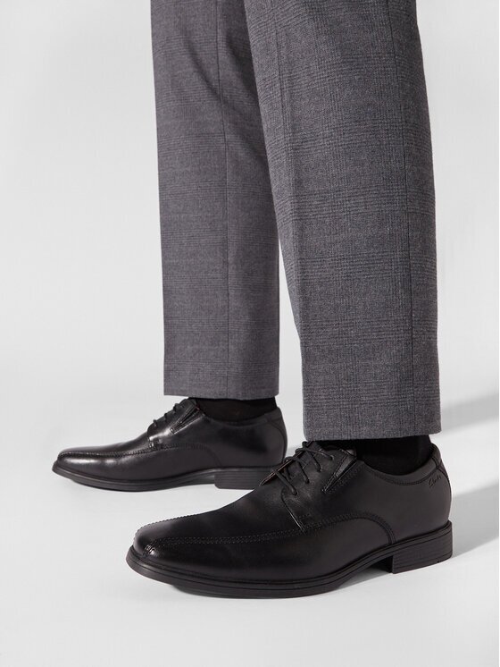 Clarks Pantofi Tilden Walk 261103107