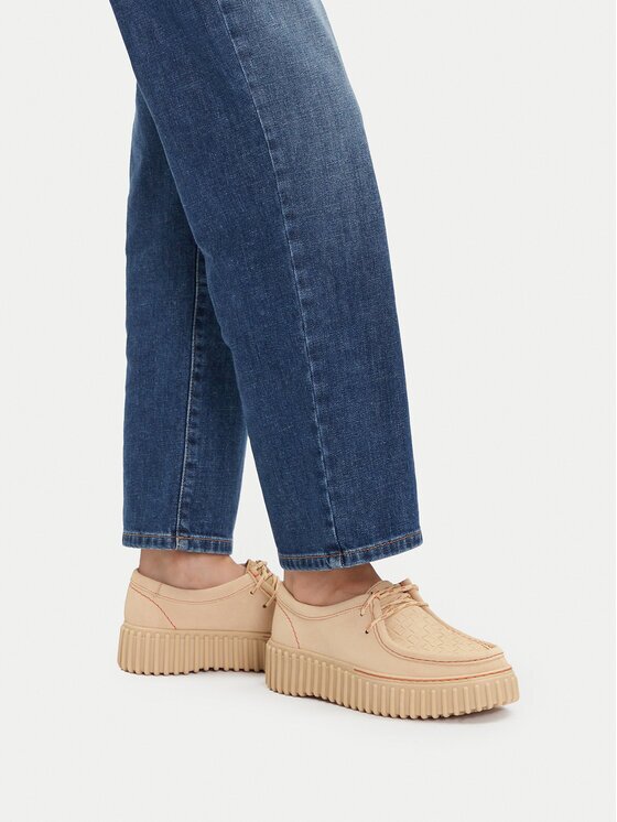 Clarks Pantofi Torhill Bee 26181191 Écru