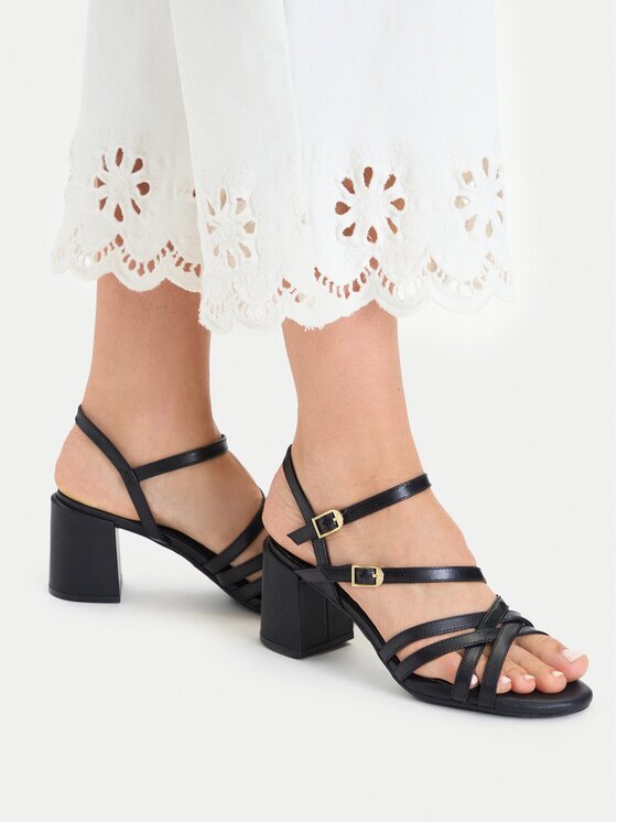 Clarks Sandale Ezoria Strap 26185893