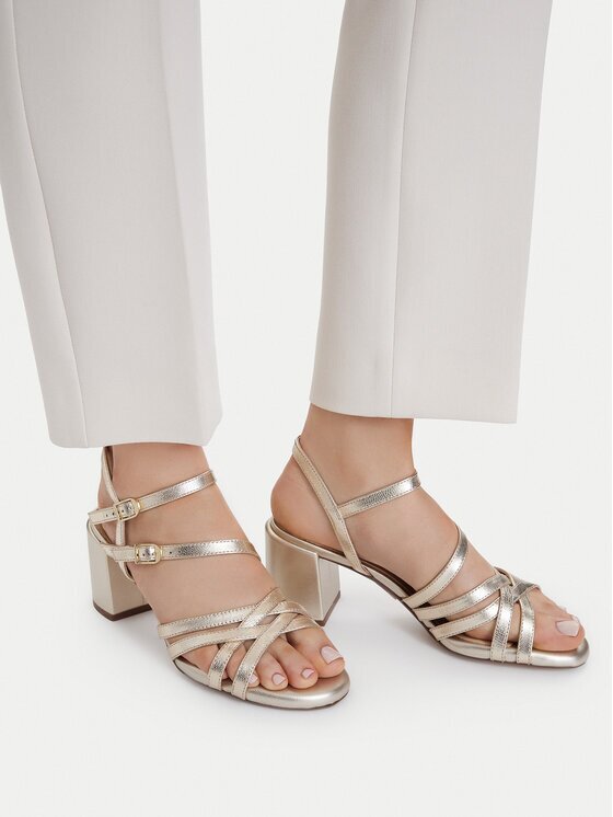 Clarks Sandale Ezoria Strap 26185896