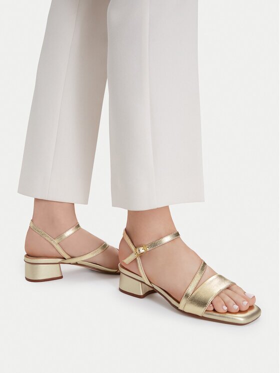 Clarks Sandale Serina35 Strap 26186120