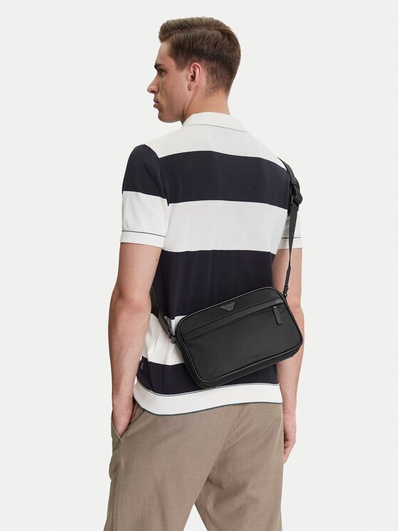 Emporio Armani Geantă crossover EM001803 AF13454 UC001