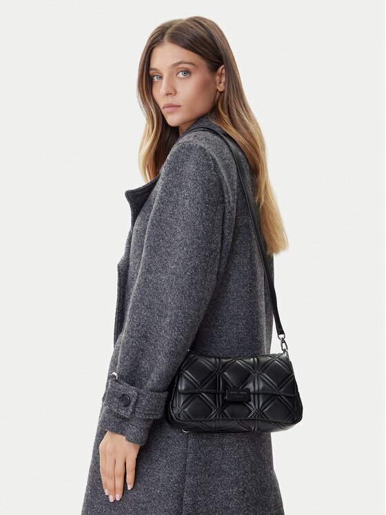 Emporio Armani Geantă EW002644 AF18575 UC001