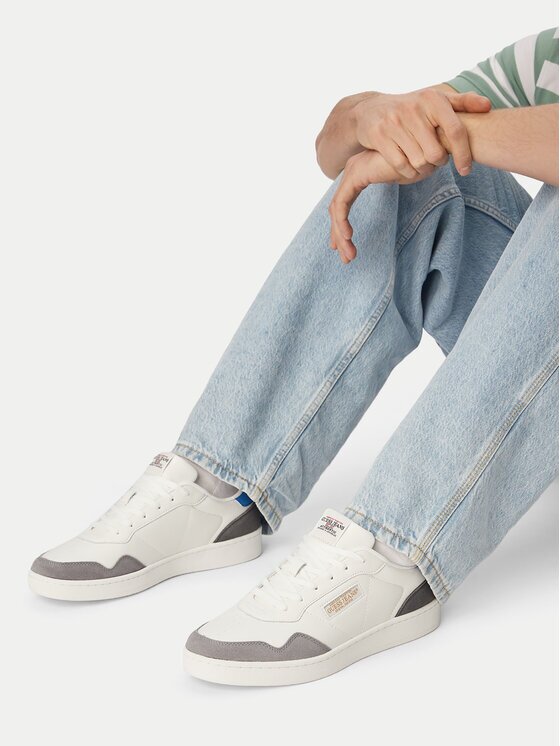 GUESS JEANS Sneakers CWBEO-LUNARI-01 WE Alb