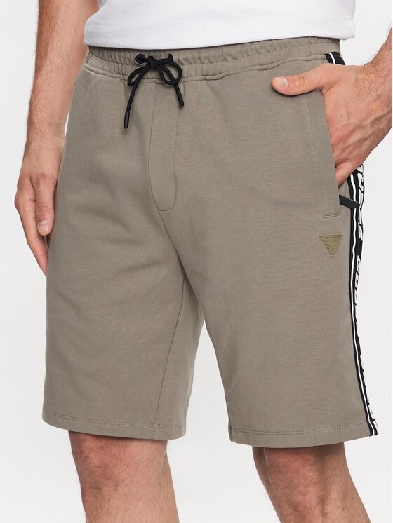 GUESS Pantaloni scurți sport Arlo Z2YD02 K6ZS1 Loose Fit