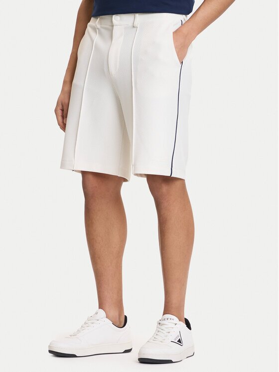 GUESS Pantaloni scurți sport Z6GD11 K3210 Écru Regular Fit