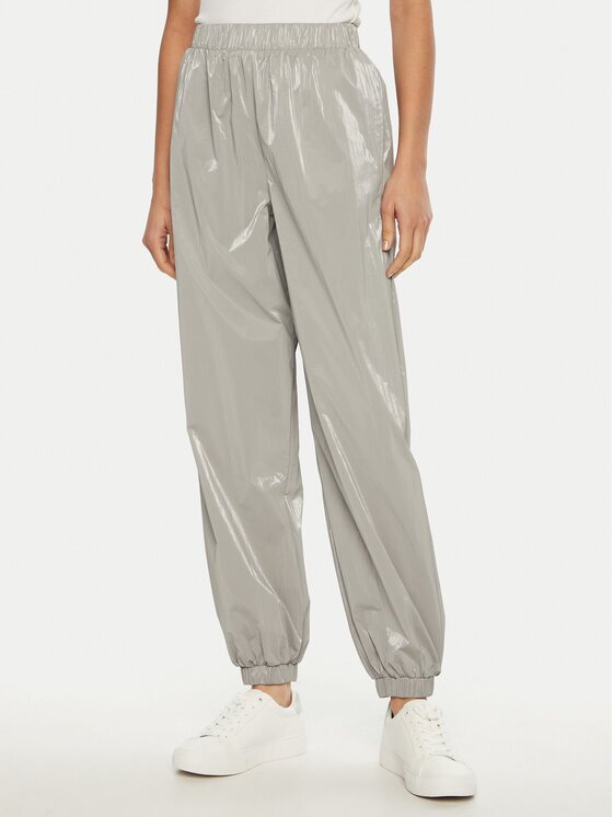 GUESS Pantaloni trening V5RB09 WGUJ0 Regular Fit