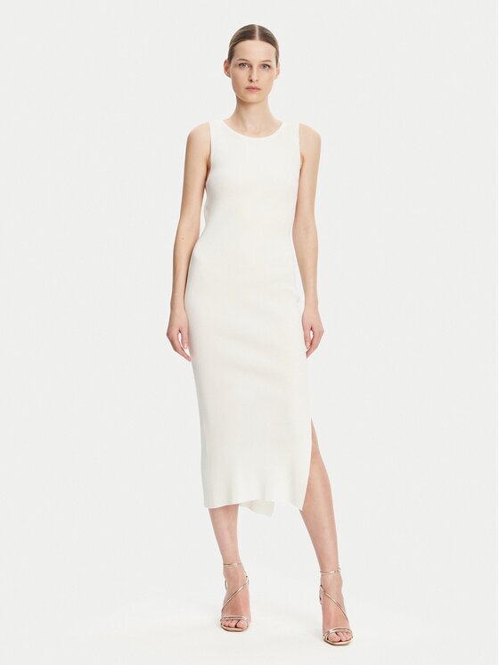 GUESS Rochie 174731 Classic Fit