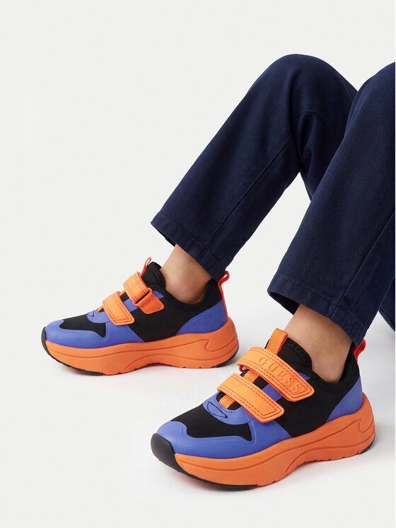 GUESS Sneakers CEO-BIC29276JJKF3GG