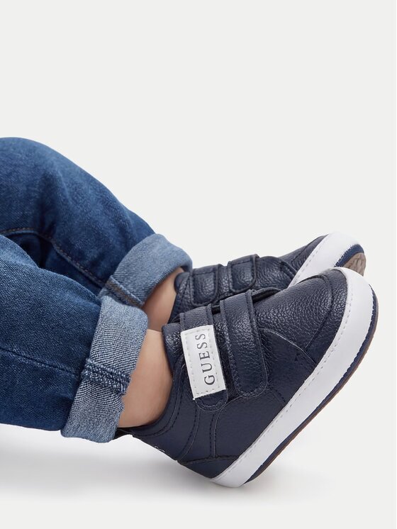 GUESS Sneakers CEO-CM250725-11
