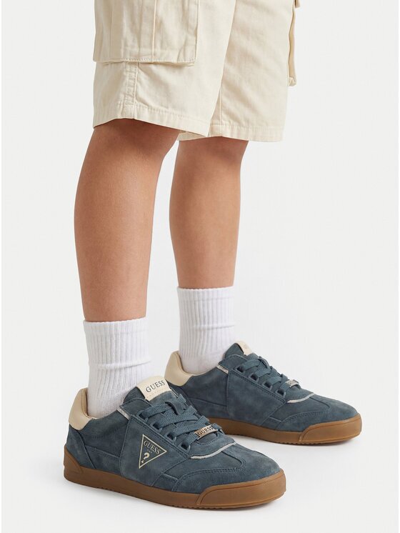 GUESS Sneakers EO-CI12-3230-01