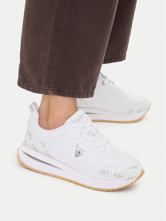 GUESS Sneakers FLTEVR ELE12