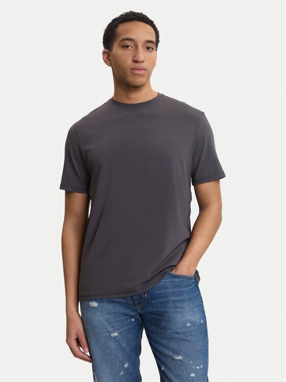 GUESS Tricou M6RI62 JR06K Regular Fit