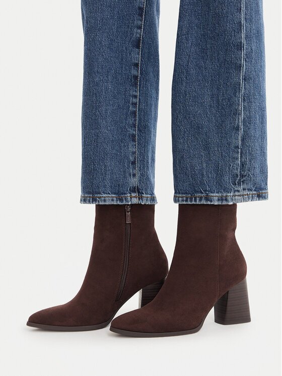 JENNY Botine CEO-WS25347-02