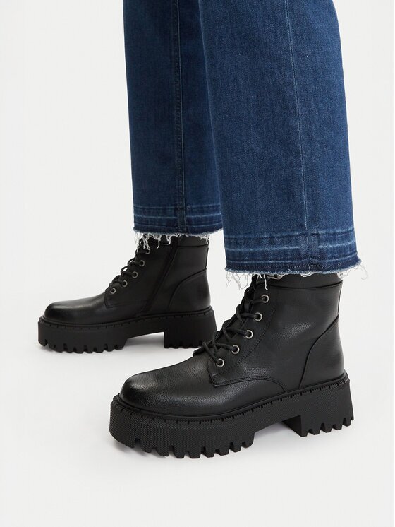 JENNY Trappers CEO-HY8860-1