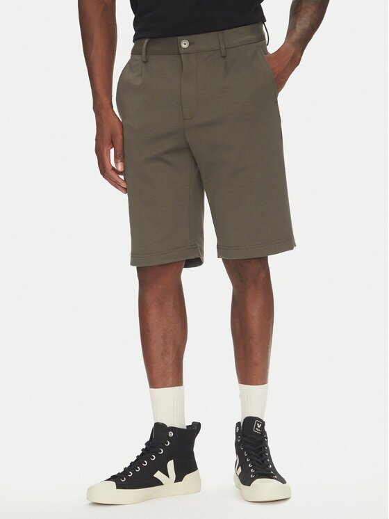 Lindbergh Pantalon scurți din material 30-506062 Regular Fit