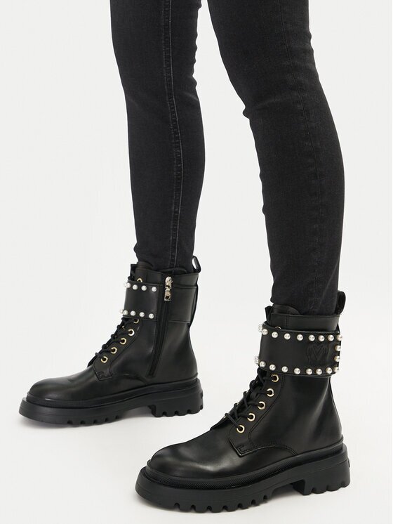 Love Moschino Trappers JA24235G0LIA0000