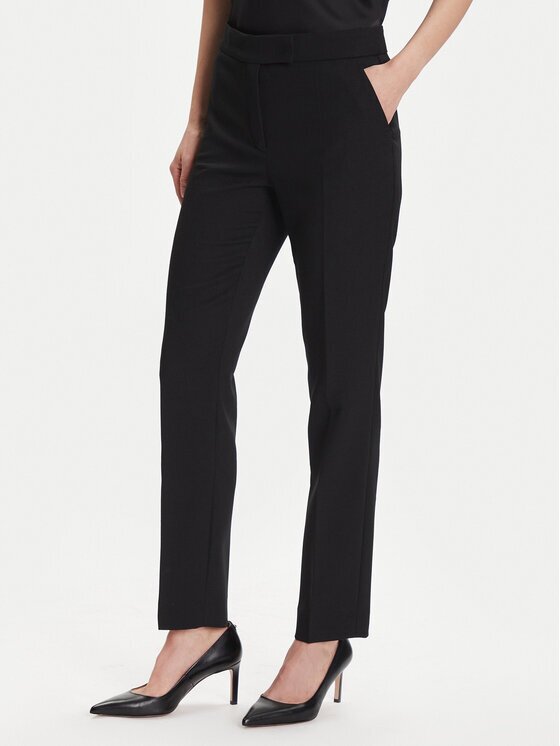 Luisa Spagnoli Pantaloni din material Otre 542530 Regular Fit