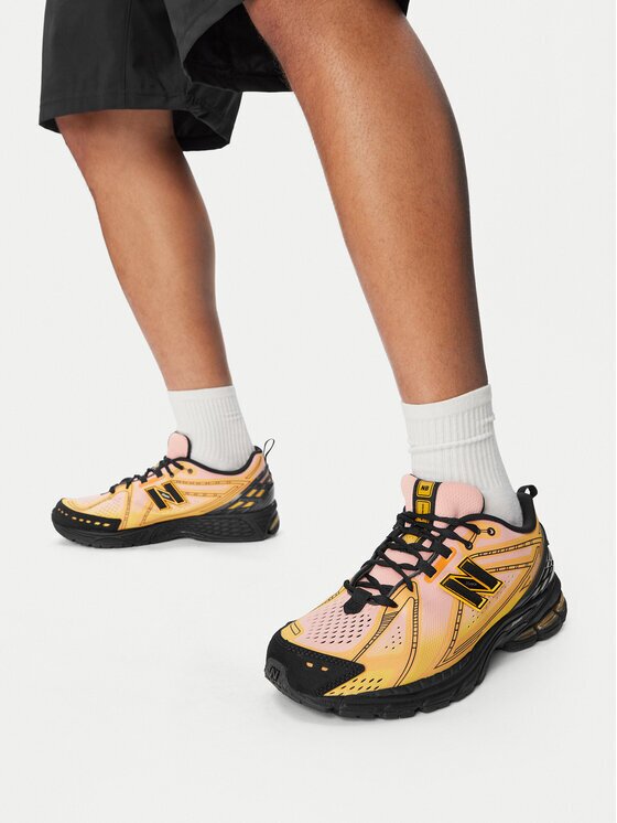 New Balance Sneakers U1906596