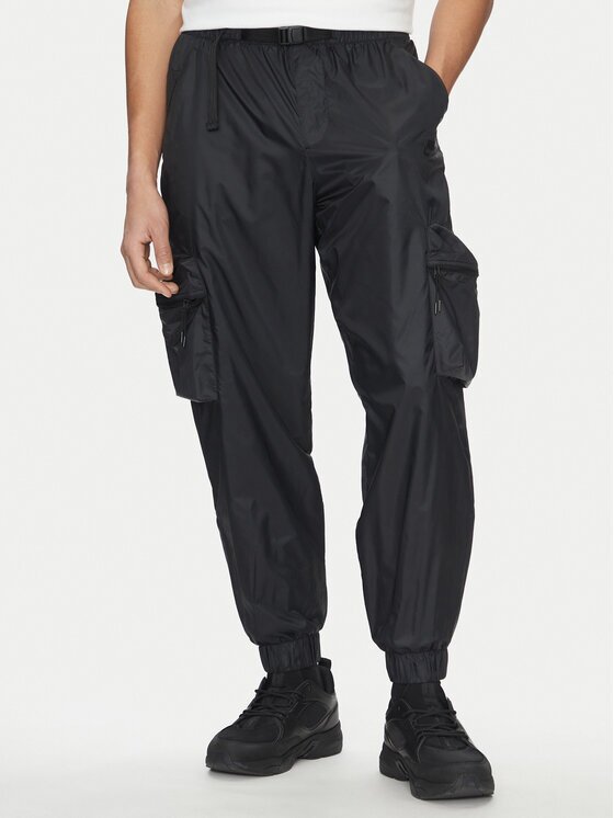 Nike Pantaloni trening FB7911 010 Regular Fit