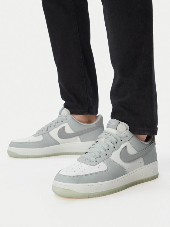 Nike Sneakers Air Force 1 '07 Lv8 FJ4170 003