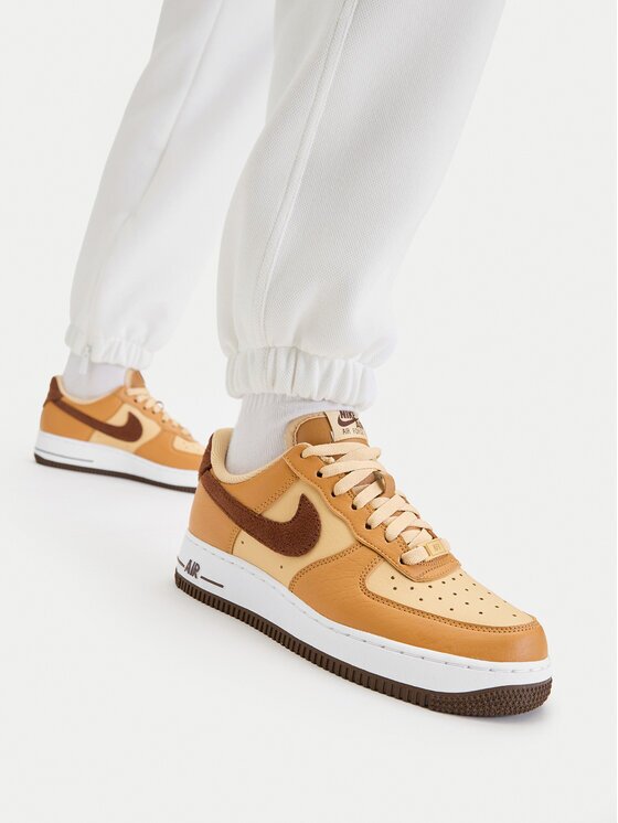 Nike Sneakers Air Force 1 '07 Next Nature HQ3905 200