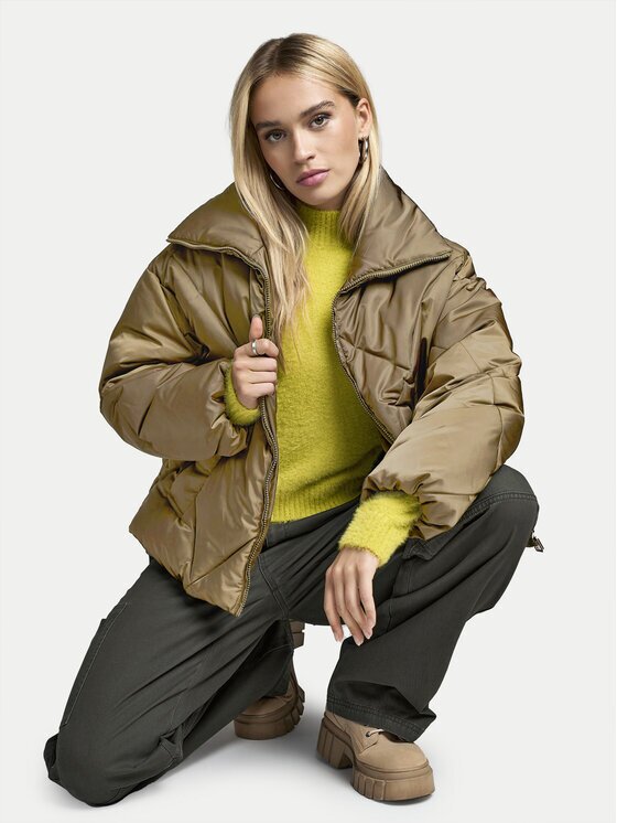 Only Geacă de iarnă Pippi 15322803 Regular Fit