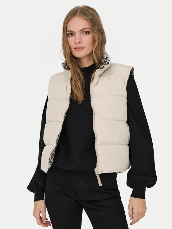 Only Vestă Tammy 15357509 Regular Fit