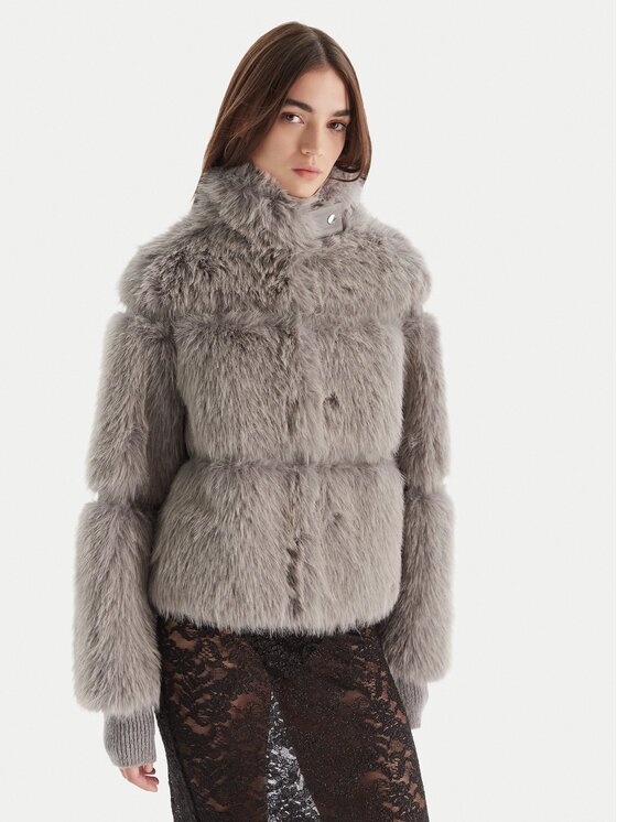 Patrizia Pepe Blană 2O0174 E077 S746 Regular Fit