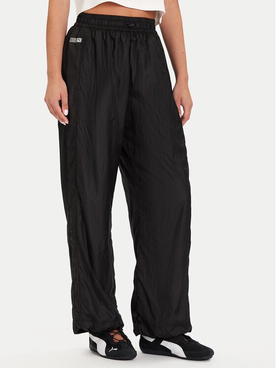 Puma Pantaloni trening X ROSÉ T7 633796 01 Relaxed Fit