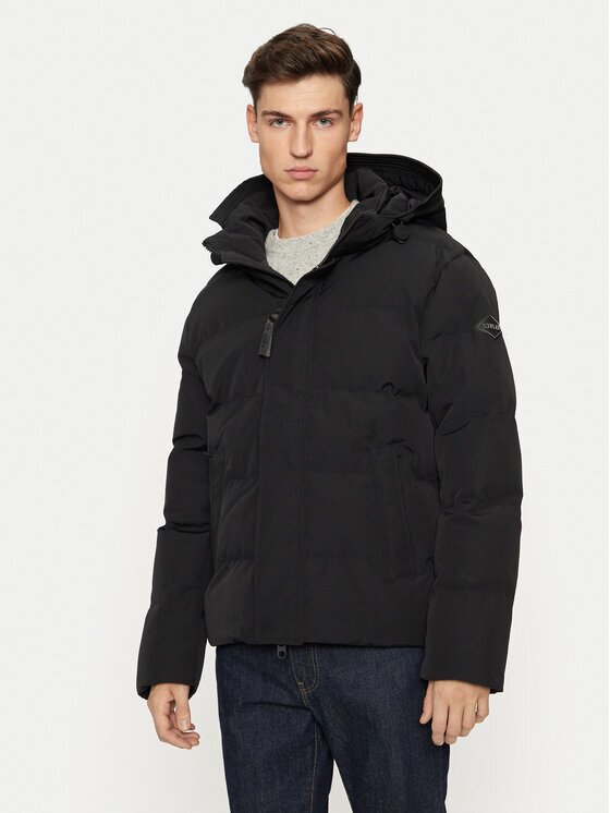 Replay Geacă de iarnă M8403 .000.84728 Regular Fit