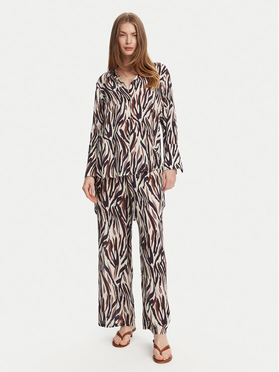 Selmark Set cămașă și pantaloni din material textil BL676 Relaxed Fit