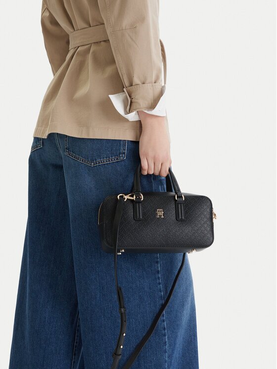 Tommy Hilfiger Geantă Th Daily Crossover Mono AW0AW18415