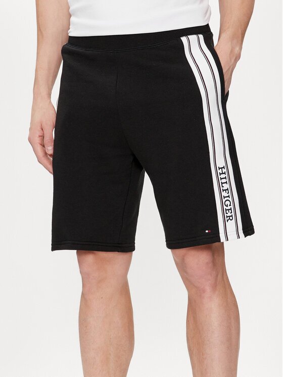 Tommy Hilfiger Pantaloni scurți sport UM0UM03200 Regular Fit