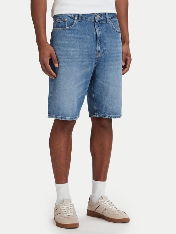 Tommy Jeans Pantaloni scurți de blugi Jaimie DM0DM22983 Relaxed Fit