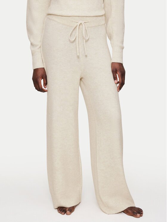 Triumph Pantaloni din material Amourette Cozy 10225058 Écru Regular Fit