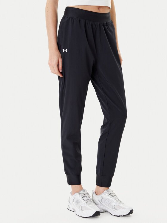 Under Armour Pantaloni trening Armoursport High Rise Wvn Pnt 1382727-001 Loose Fit
