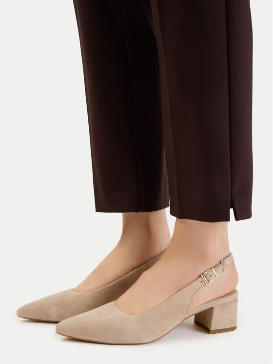 Vagabond Shoemakers Pantofi pumps Marta 5928-140-11 Écru