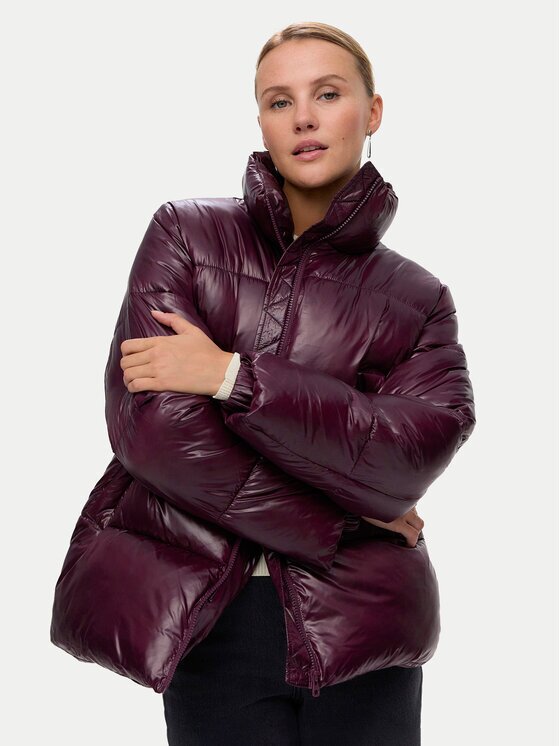 Vero Moda Geacă de iarnă Sabrina 10334696 Regular Fit