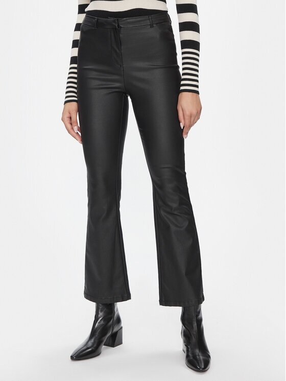Vero Moda Pantaloni din imitație de piele 10300232 Flared Fit