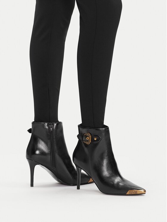 Versace Jeans Couture Botine 79VA3S57