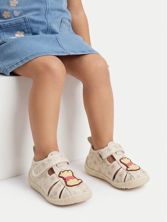 Winnie The Pooh Papuci de casă CEO-CM-AW26-325WTP