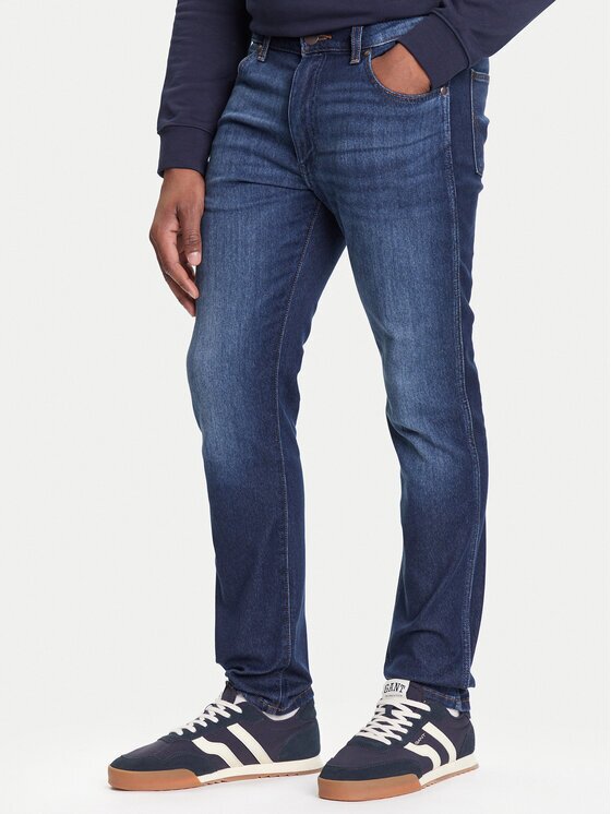 Wrangler Blugi Larston 112372934 Slim Fit