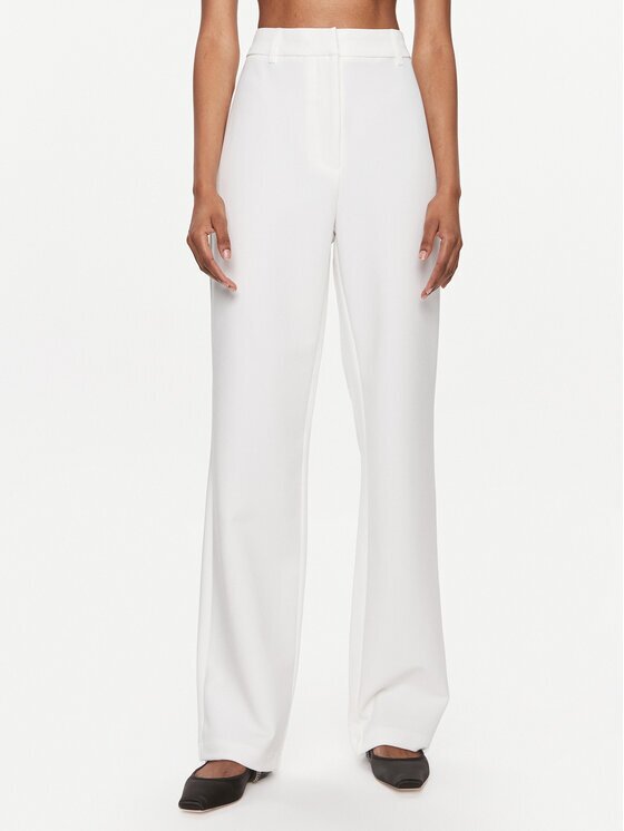 YAS Pantaloni din material Izzie 26032131 Regular Fit