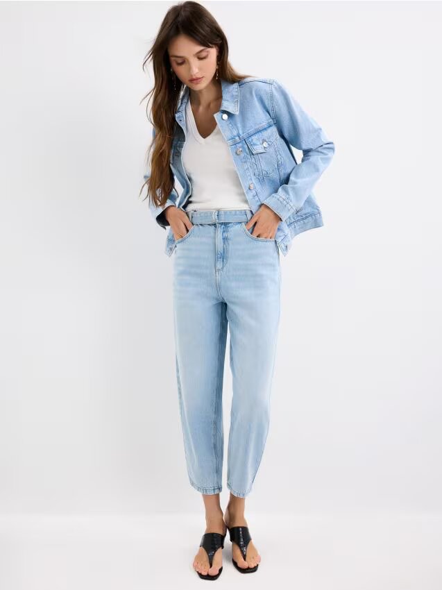 Mohito Pantaloni din denim cu centură