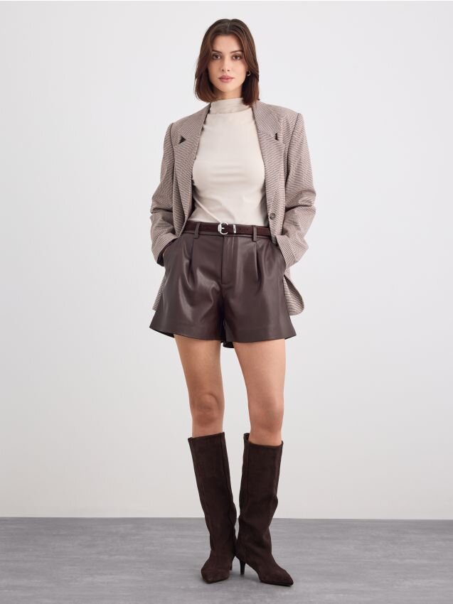 Mohito Pantaloni scurți cu talie înaltă