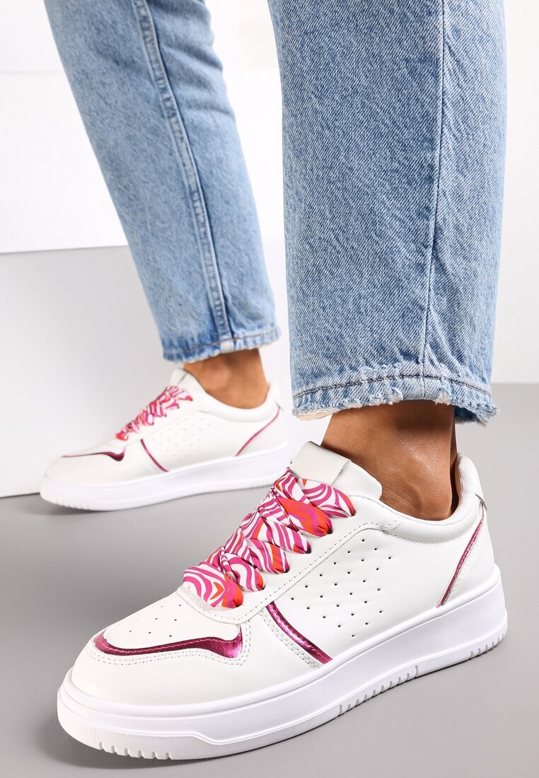  Adidași Alb-Roz cu Șireturi Colorate și Inserții Metalice Lania