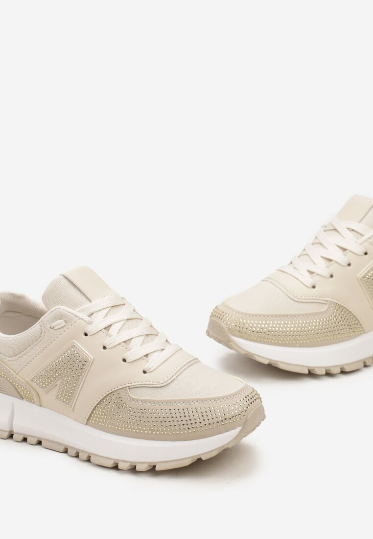  Adidași bej decorați cu zirconii pe talpă cu decupaje Larzive