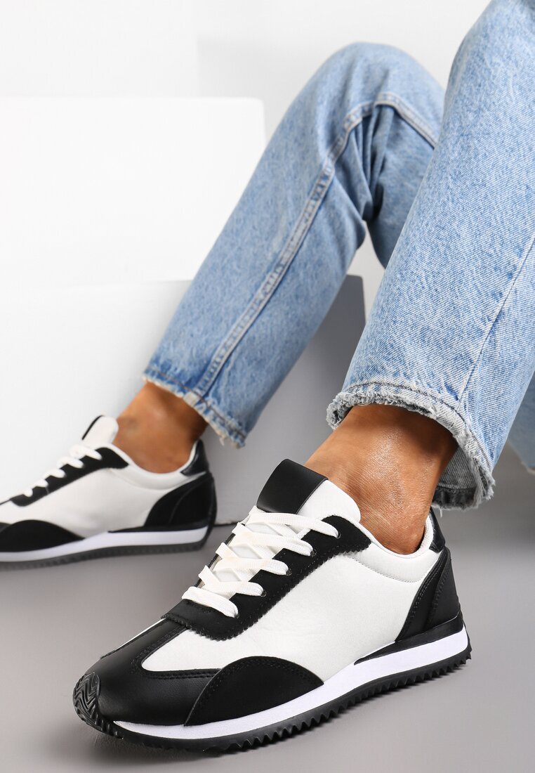  Adidași Negri cu Inserții Decorative Fania